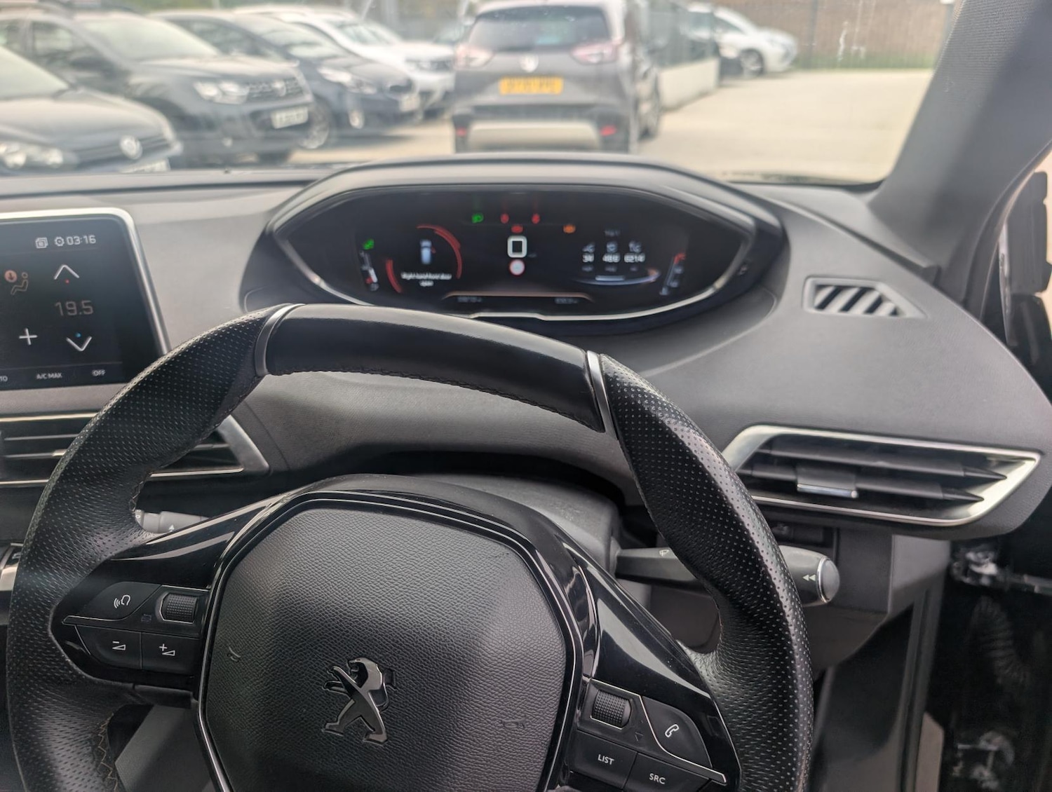 Used Peugeot 3008 2019 for sale - 78199303: Photo 25