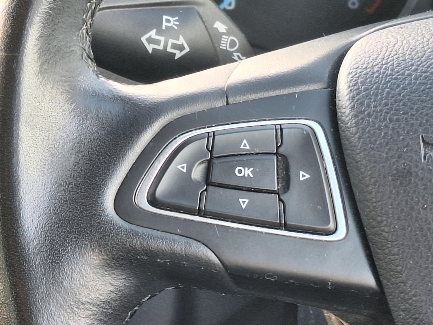 Used Ford C-Max 2015 for sale - 76627567: Photo 16