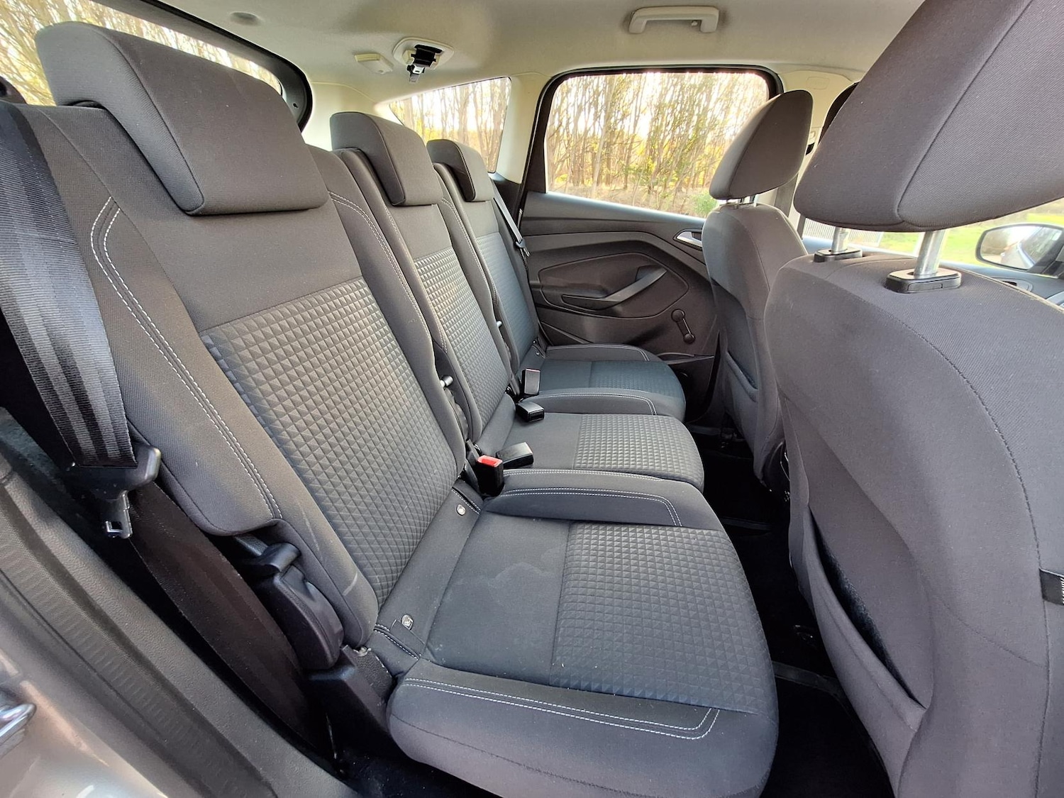 Used Ford C-Max 2015 for sale - 76627567: Photo 21