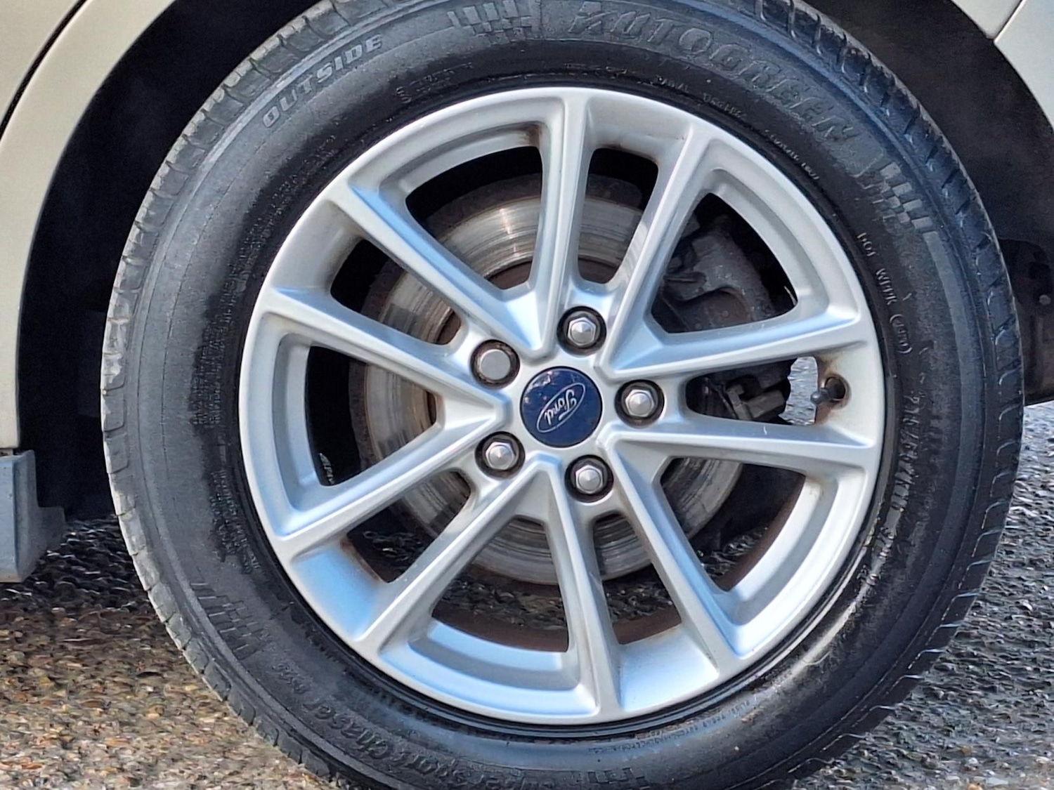 Used Ford C-Max 2015 for sale - 76627567: Photo 39