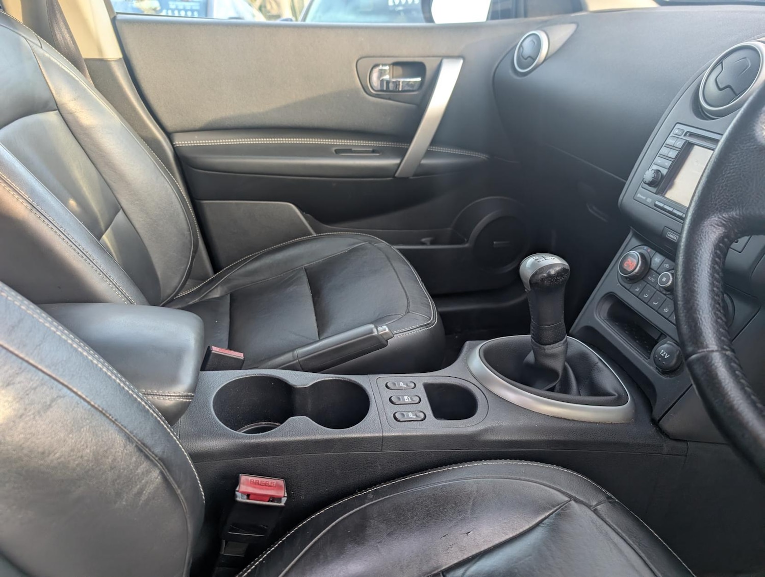 Used Nissan Qashqai 2012 for sale - 77079400: Photo 14