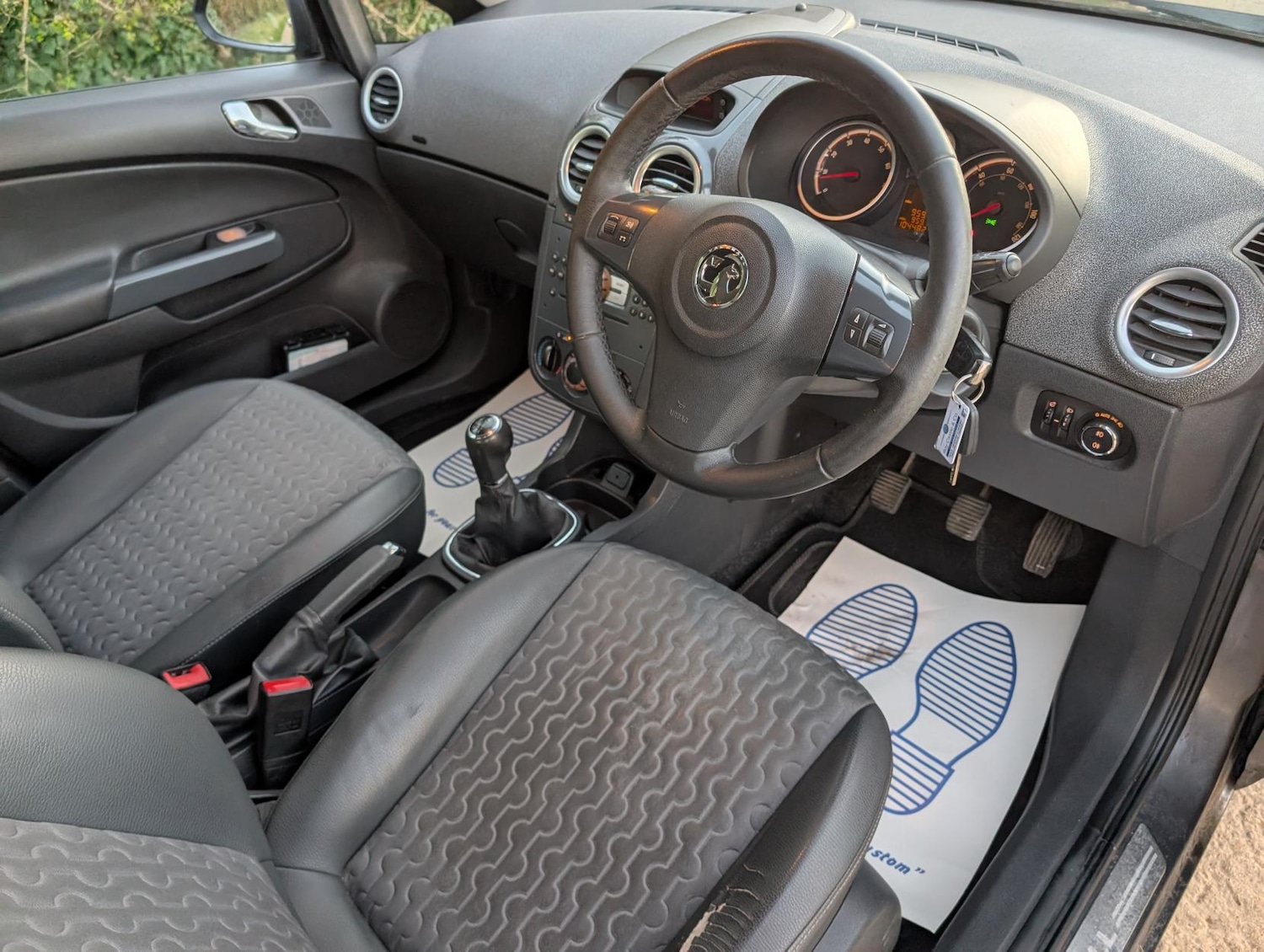 Used Vauxhall Corsa 2011 for sale - 77945688: Photo 10