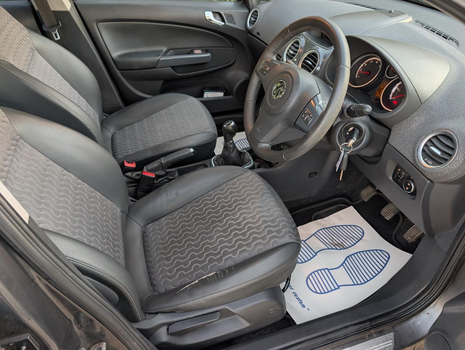 Used Vauxhall Corsa 2011 for sale - 77945688: Photo 11