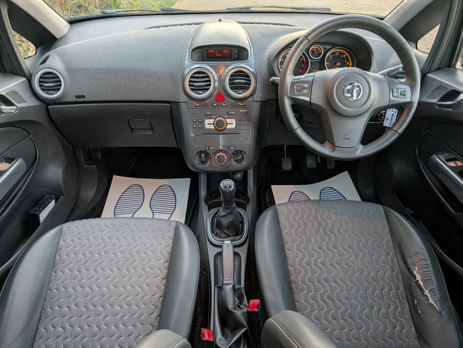 Used Vauxhall Corsa 2011 for sale - 77945688: Photo 15