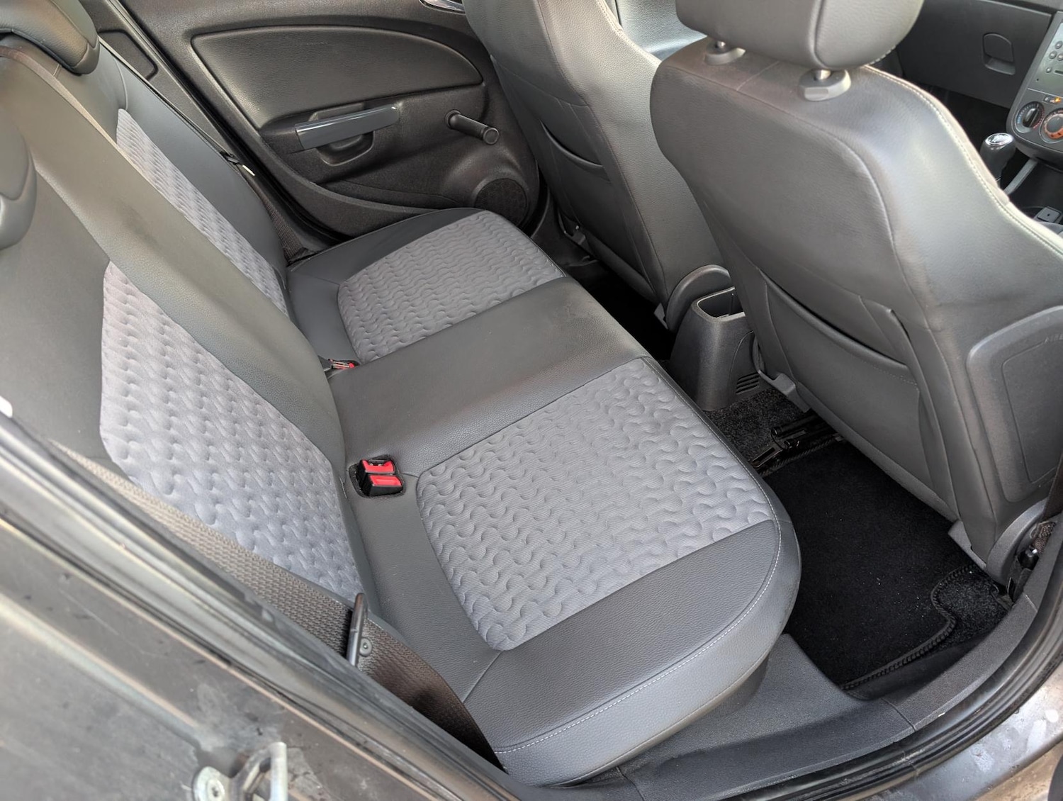 Used Vauxhall Corsa 2011 for sale - 77945688: Photo 16