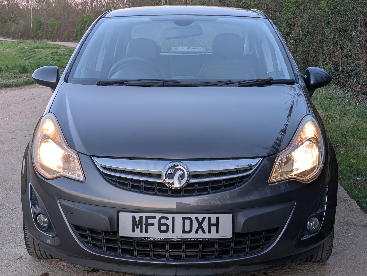 Used Vauxhall Corsa 2011 for sale - 77945688: Photo 2