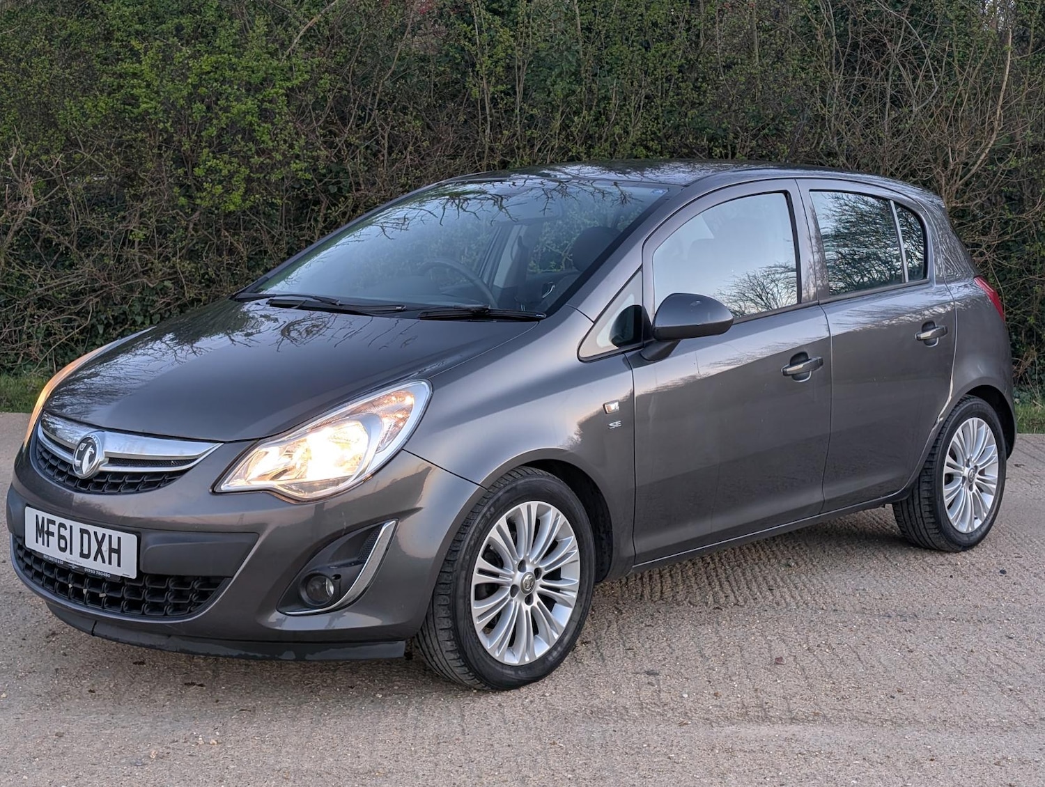 Used Vauxhall Corsa 2011 for sale - 77945688: Photo 3