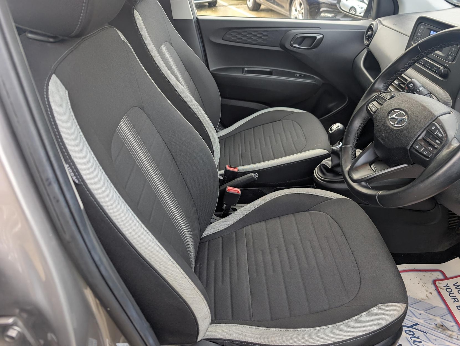 Used Hyundai i10 2022 for sale - 76757023: Photo 17