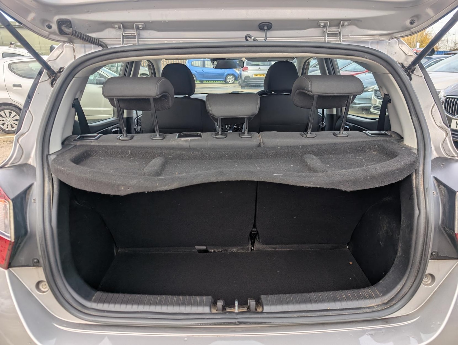 Used Hyundai i10 2022 for sale - 76757023: Photo 30