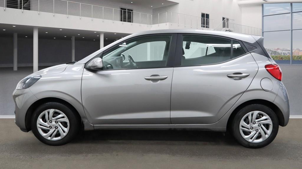 Used Hyundai i10 2022 for sale - 76757023: Photo 7