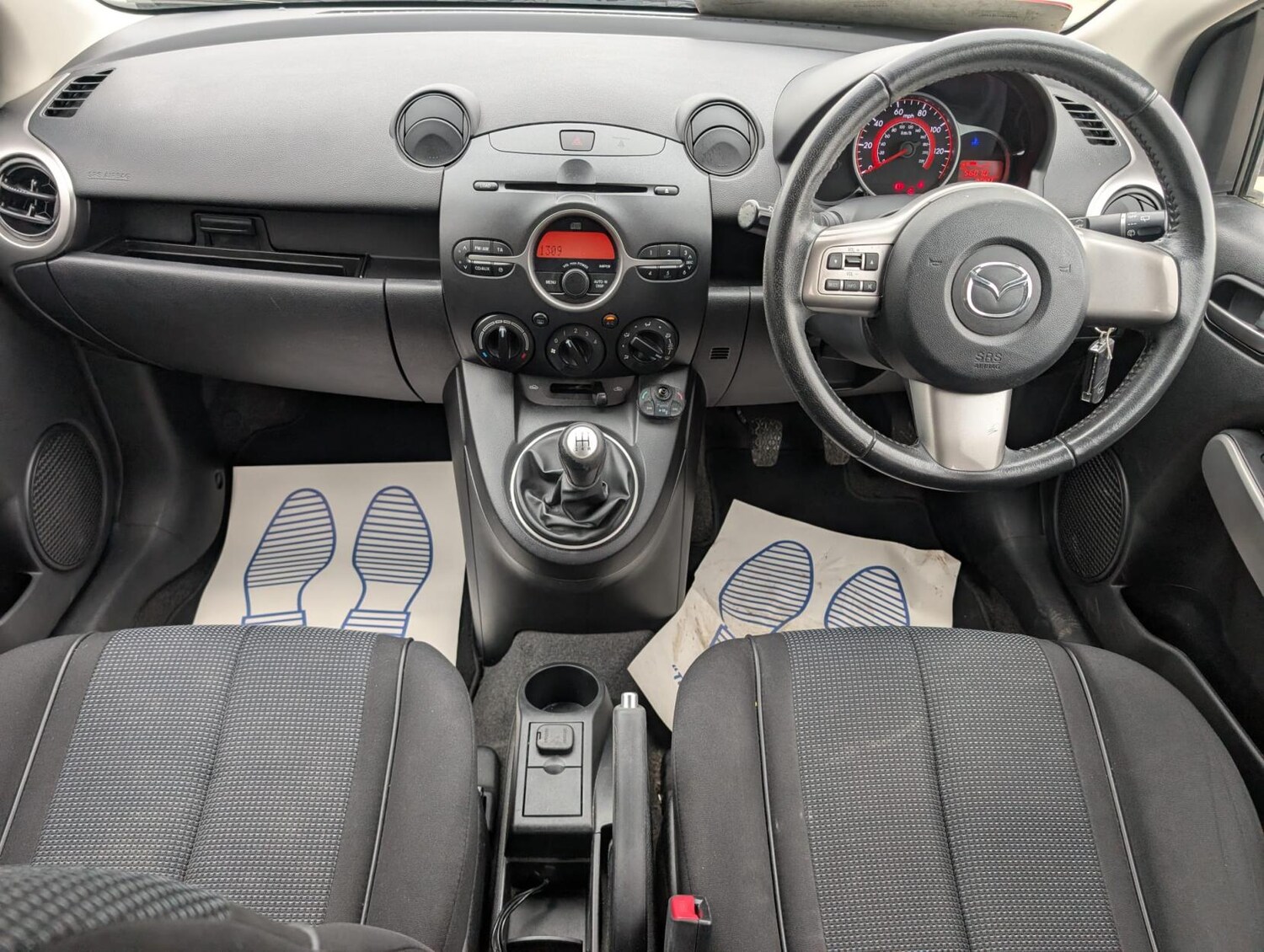 Used Mazda Mazda2 2010 for sale - 77785716: Photo 10