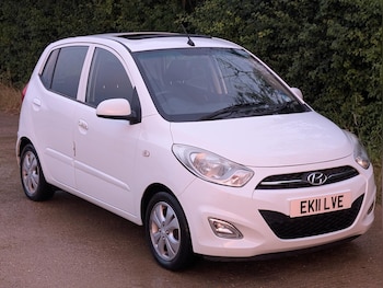 Used Hyundai i10 2011 for sale - 75590730: Photo