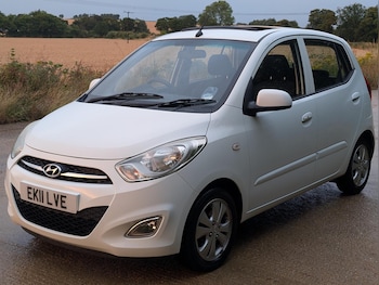 Used Hyundai i10 2011 for sale - 75590730: Photo