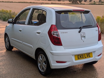 Used Hyundai i10 2011 for sale - 75590730: Photo