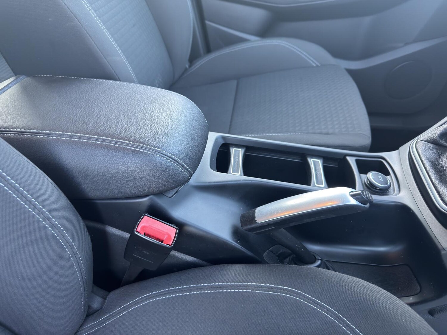 Used Ford C-Max 2015 for sale - 77019997: Photo 25