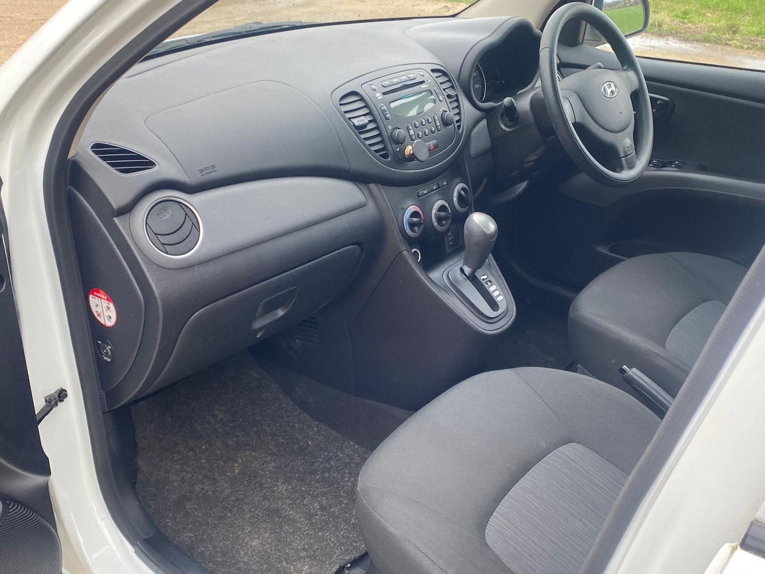 Used Hyundai i10 2013 for sale - 77767154: Photo 17