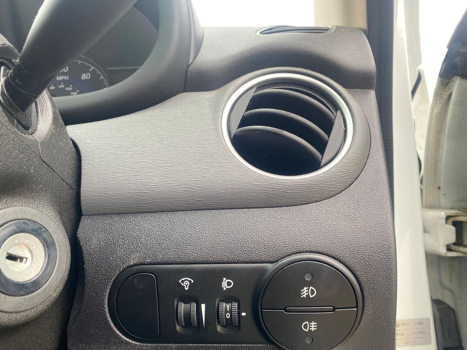 Used Hyundai i10 2013 for sale - 77767154: Photo 26