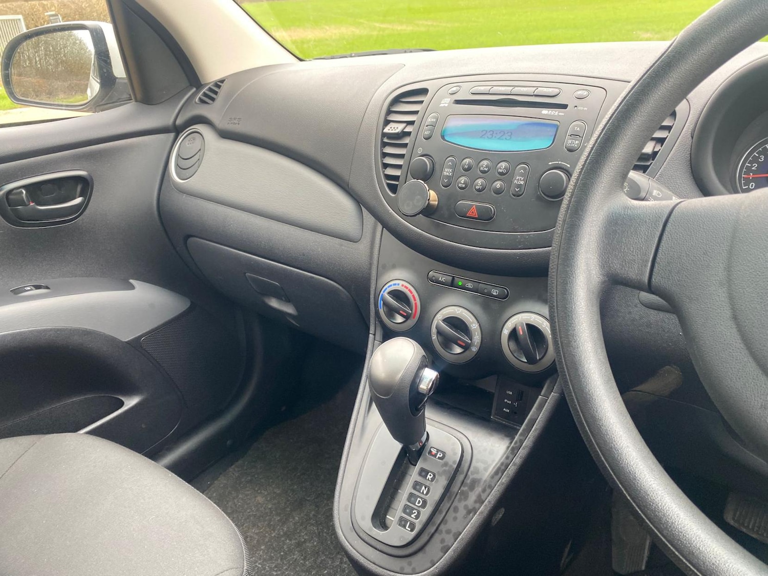 Used Hyundai i10 2013 for sale - 77767154: Photo 27