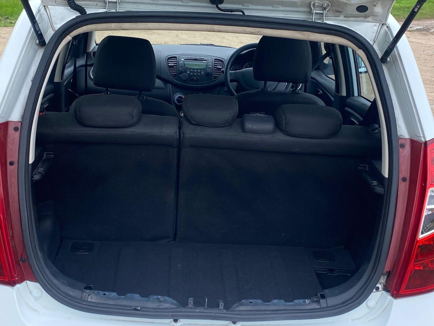 Used Hyundai i10 2013 for sale - 77767154: Photo 34