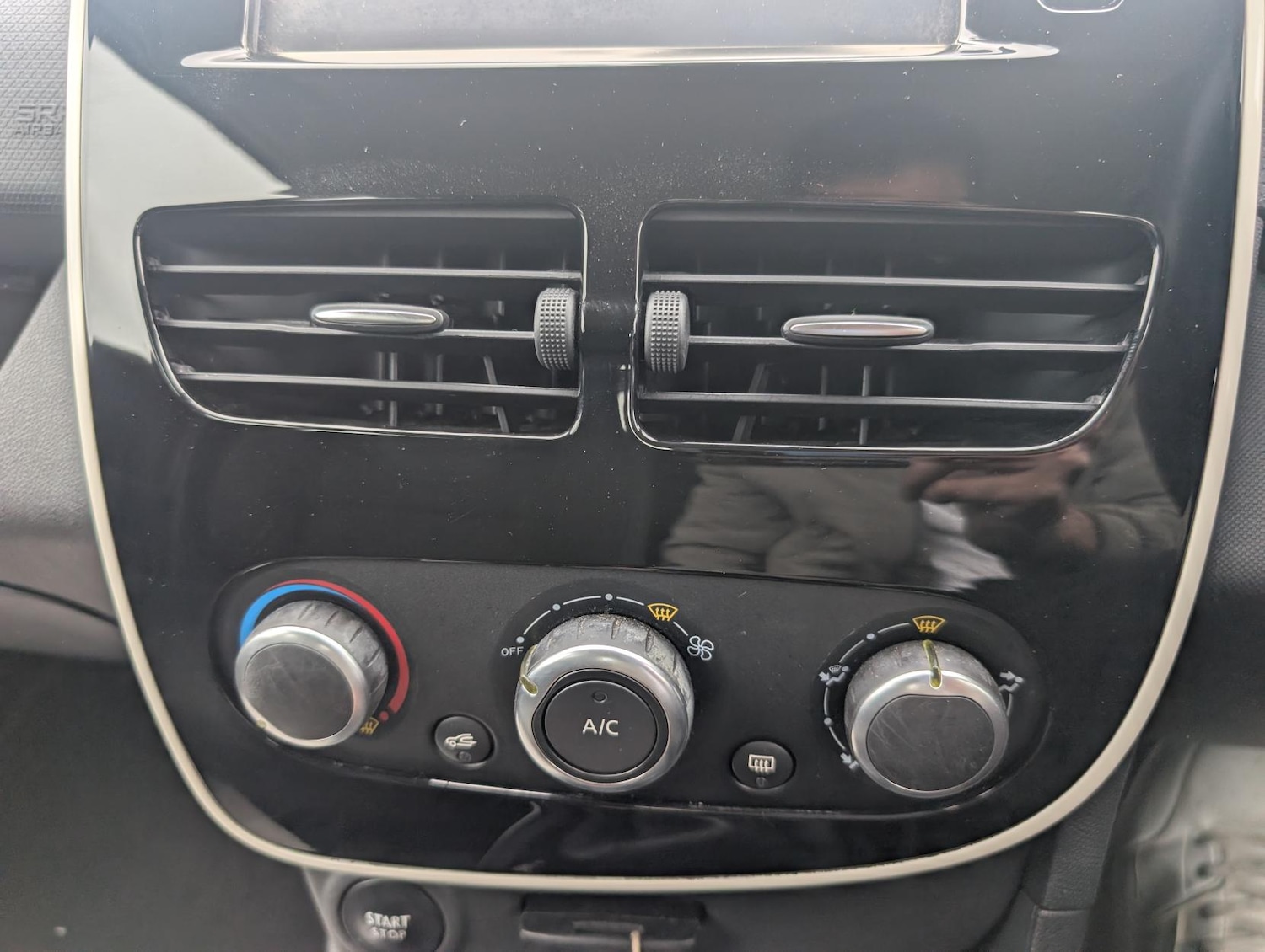 Used Renault Clio 2016 for sale - 78046033: Photo 22