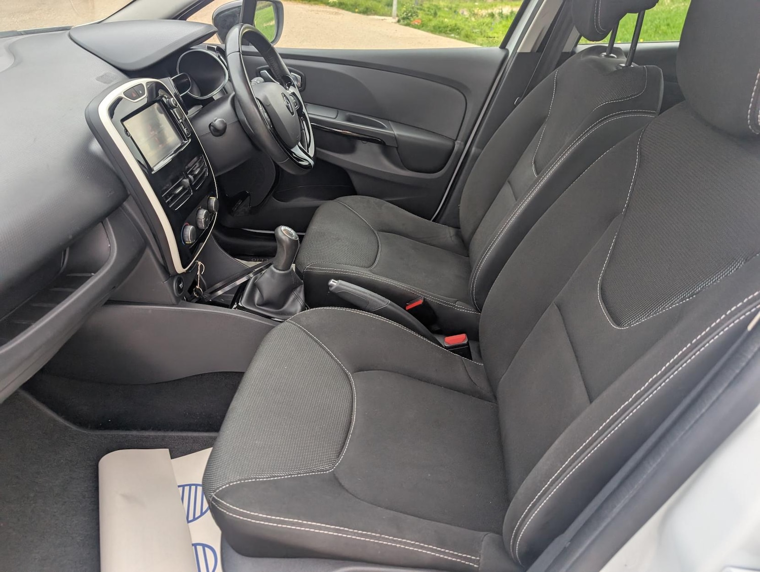 Used Renault Clio 2016 for sale - 78046033: Photo 25