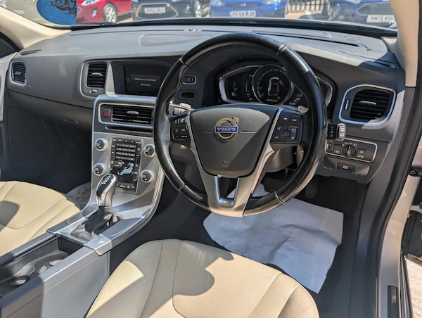 Used Volvo V60 2025 for sale - 75448324: Photo 14