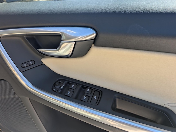 Used Volvo V60 2025 for sale - 75448324: Photo 15