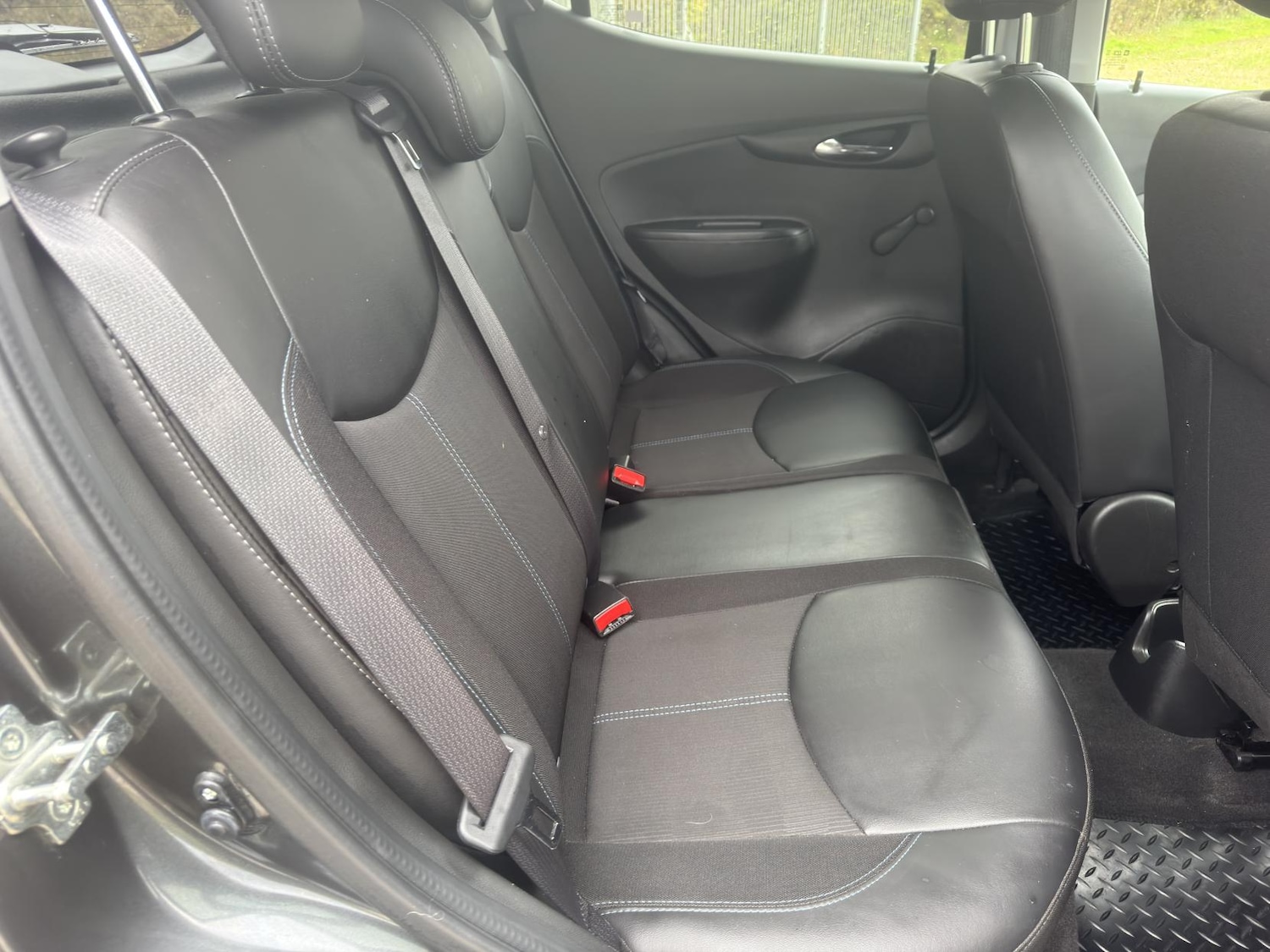 Used Vauxhall Viva 2016 for sale - 76358999: Photo 26