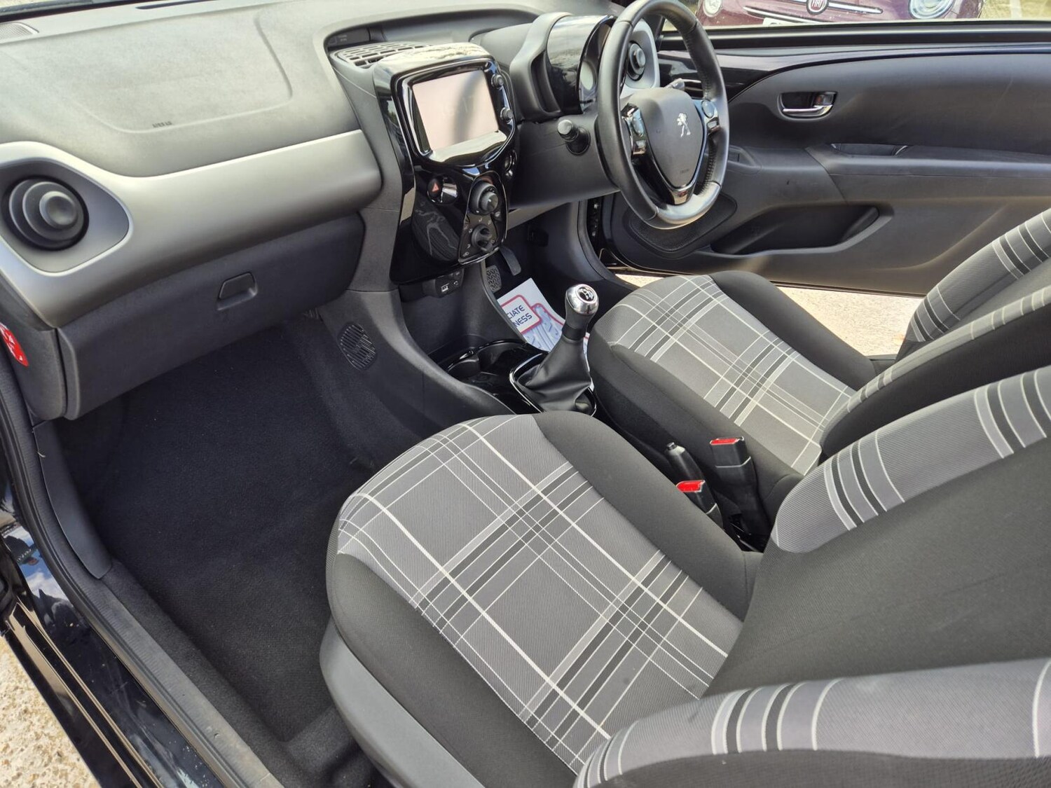 Used Peugeot 108 2017 for sale - 76452704: Photo 23