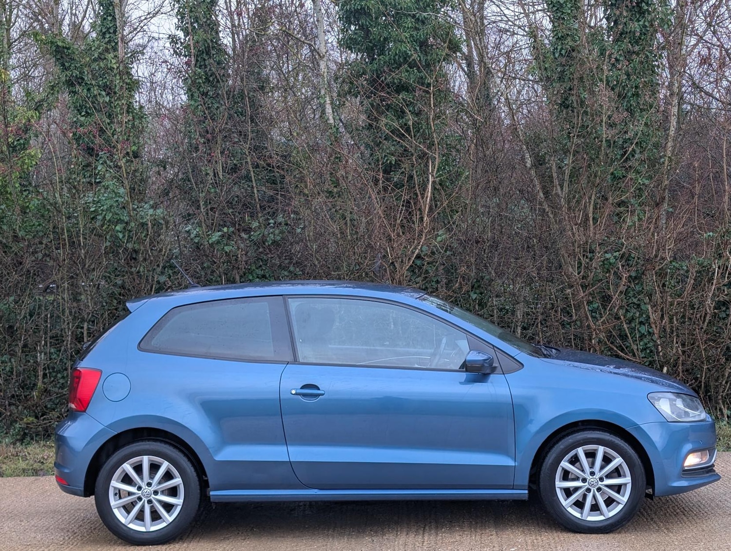 Used Volkswagen Polo 2016 for sale - 77198480: Photo 7