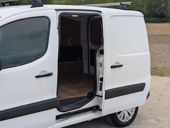 Used Citroen Berlingo 2017 for sale - 75630038: Photo