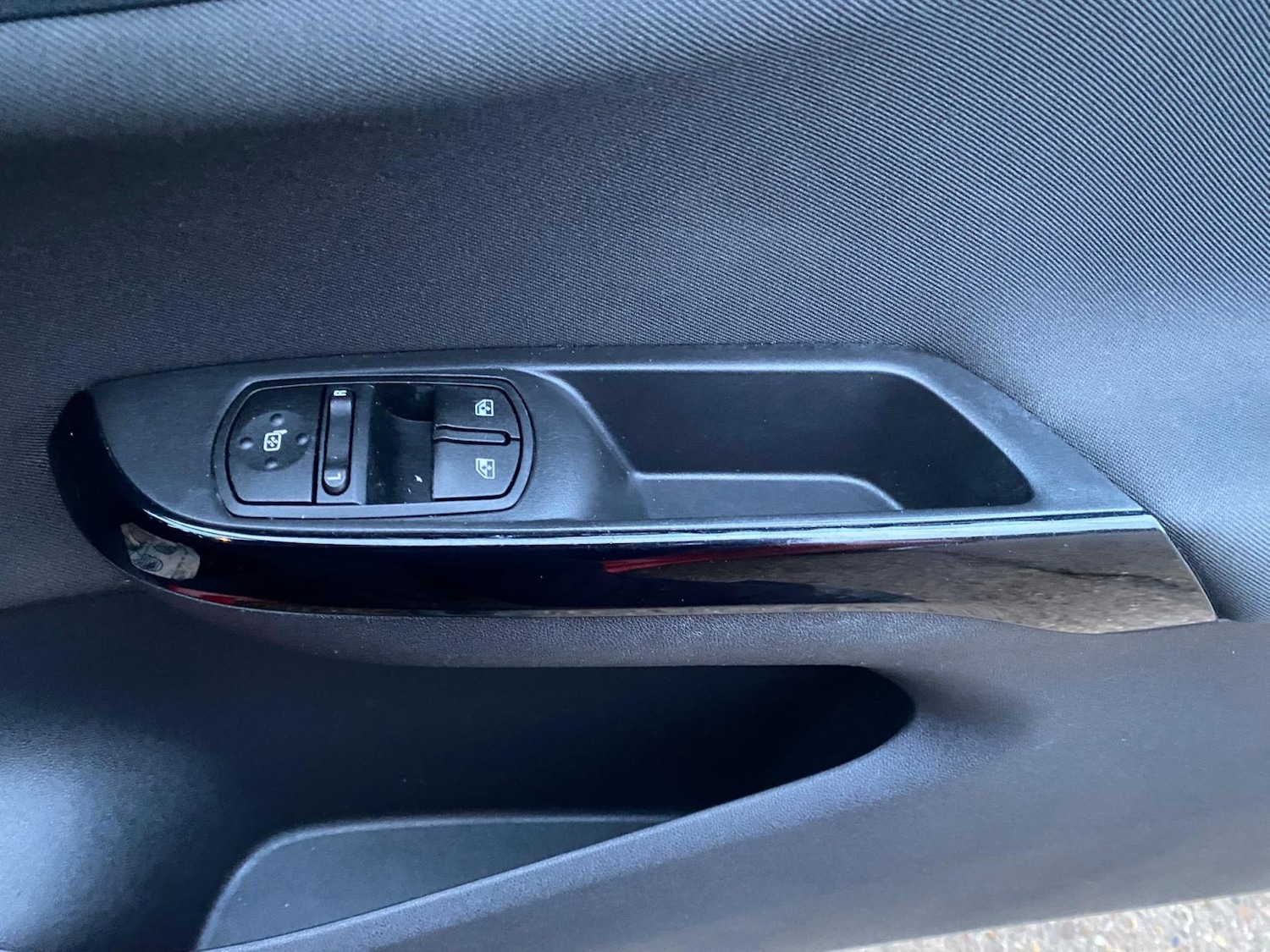 Used Vauxhall Corsa 2018 for sale - 77268879: Photo 17