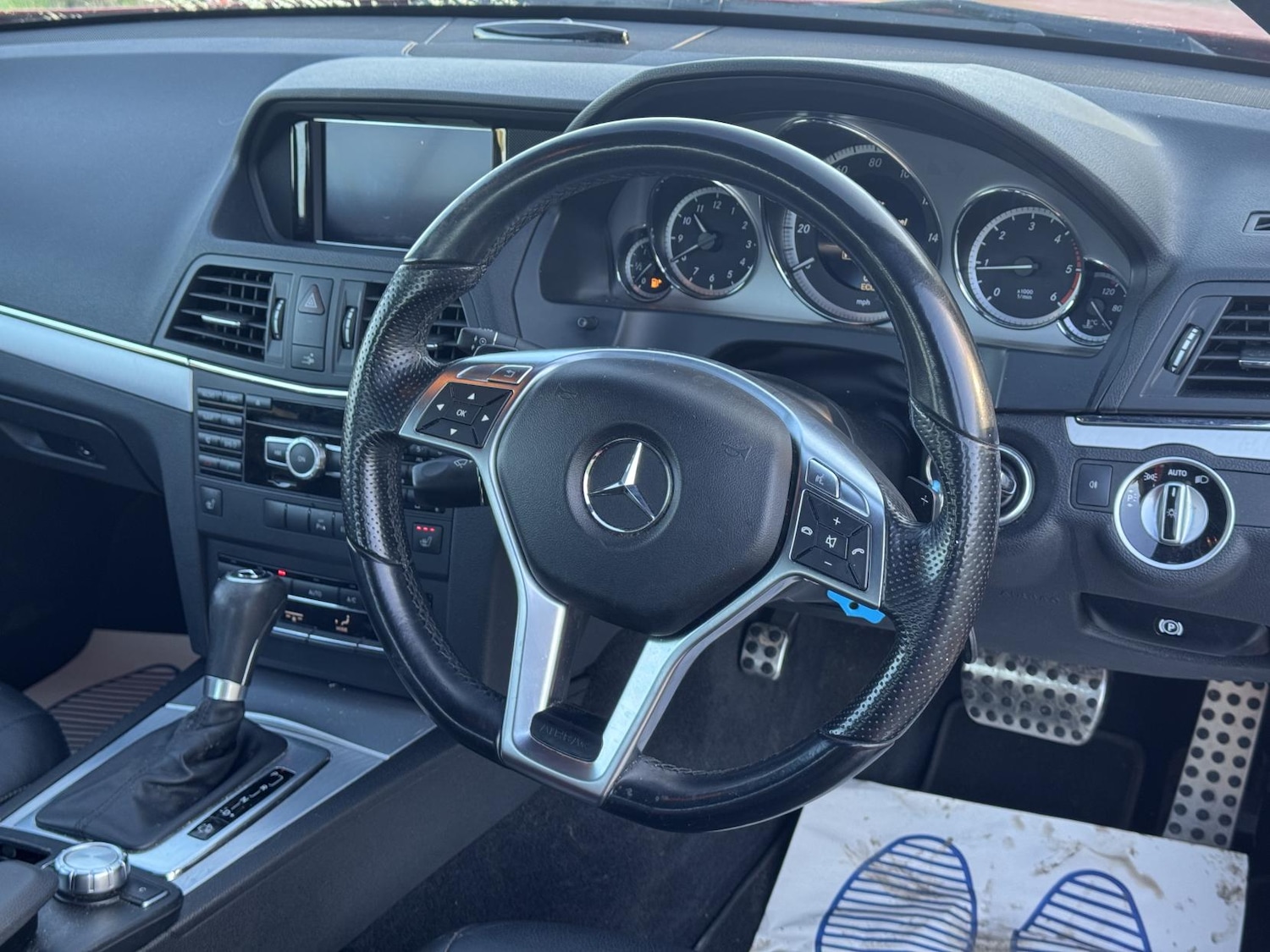 Used Mercedes-Benz E Class 2012 for sale - 76848927: Photo 20