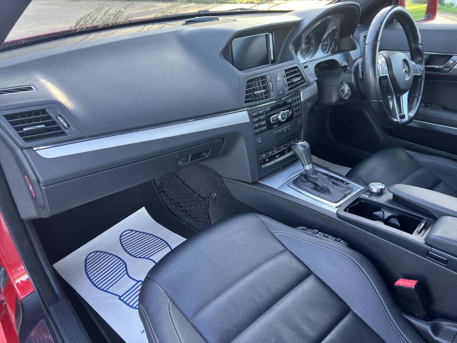 Used Mercedes-Benz E Class 2012 for sale - 76848927: Photo 30