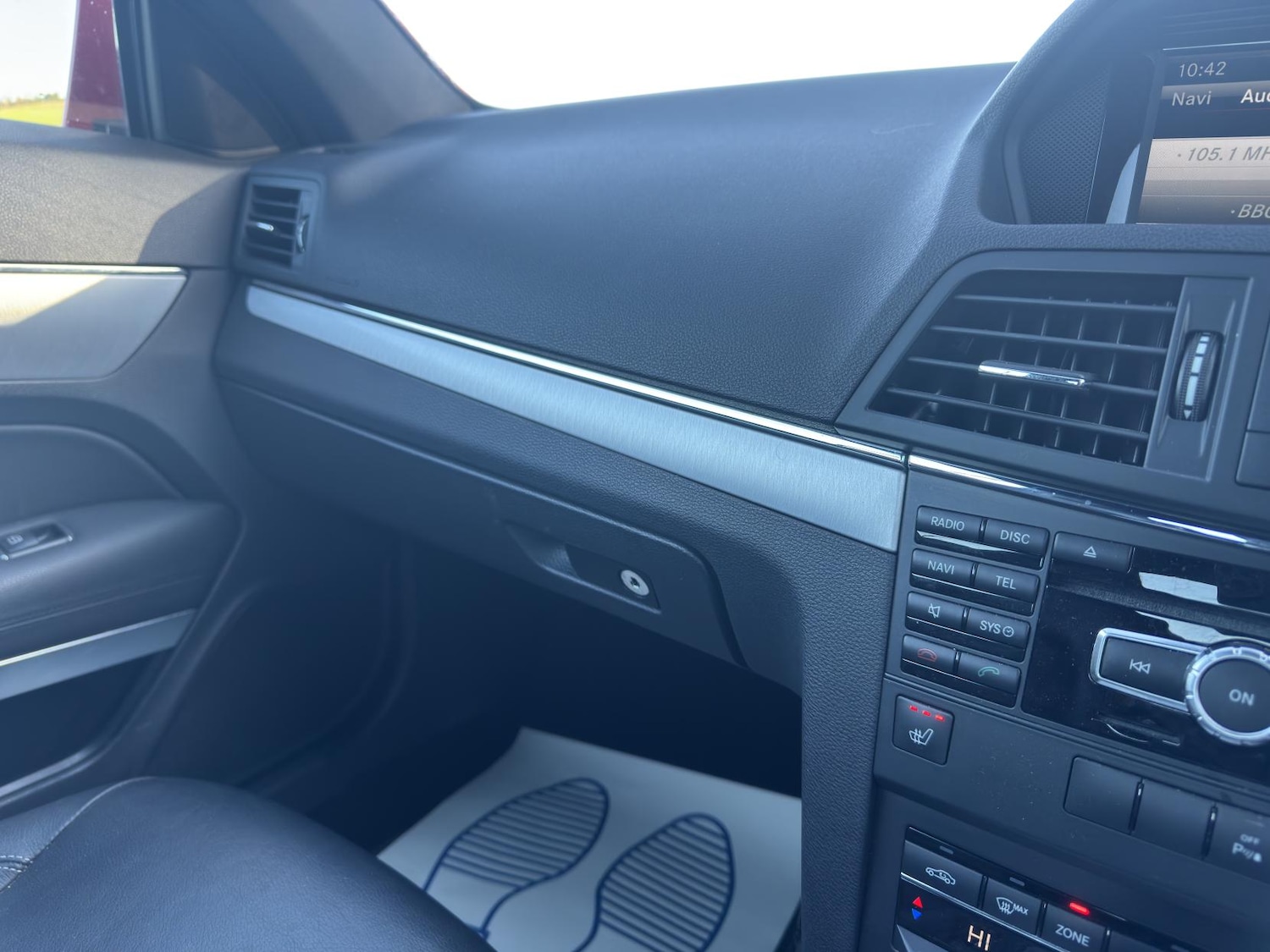 Used Mercedes-Benz E Class 2012 for sale - 76848927: Photo 38