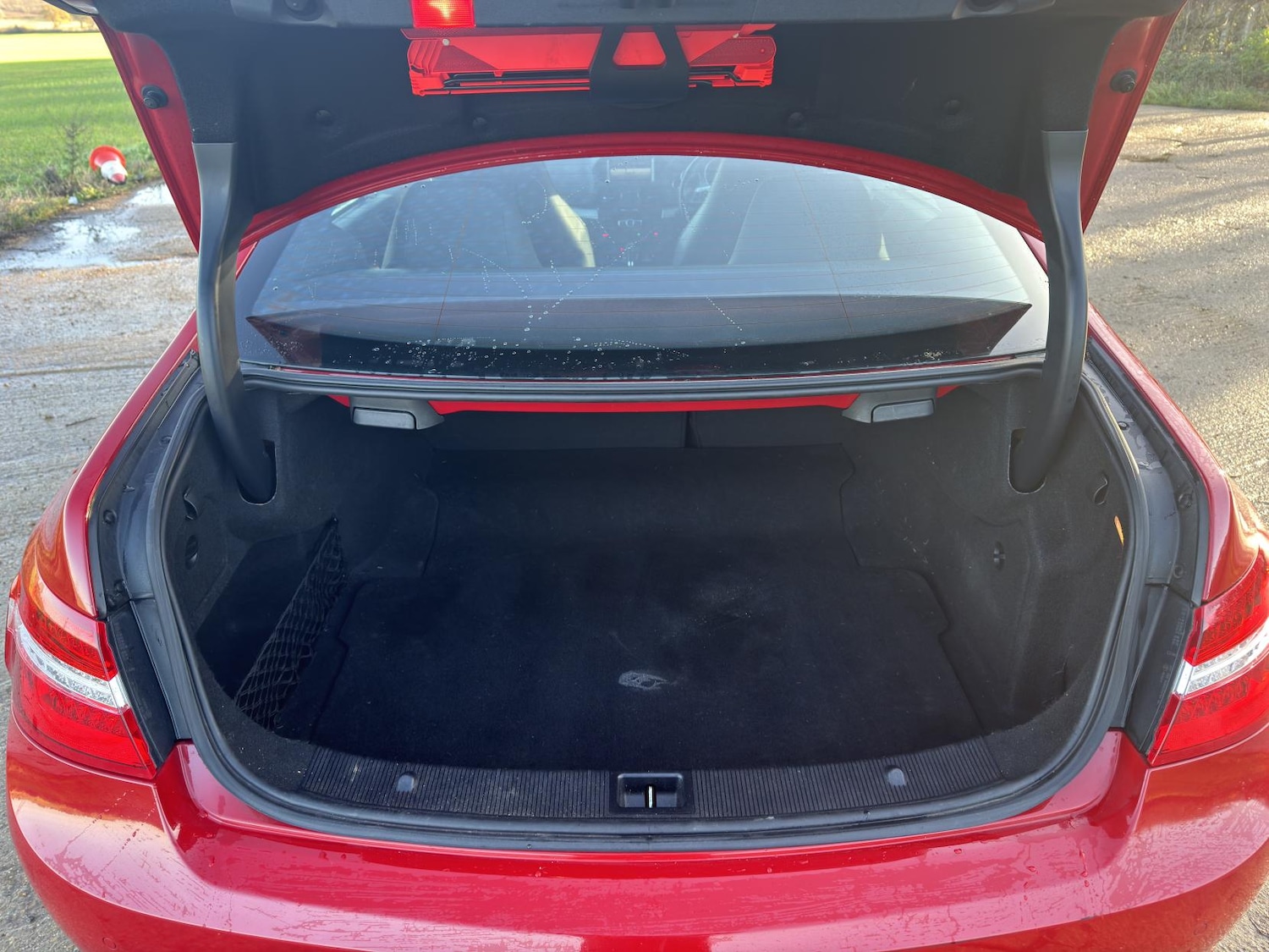 Used Mercedes-Benz E Class 2012 for sale - 76848927: Photo 39