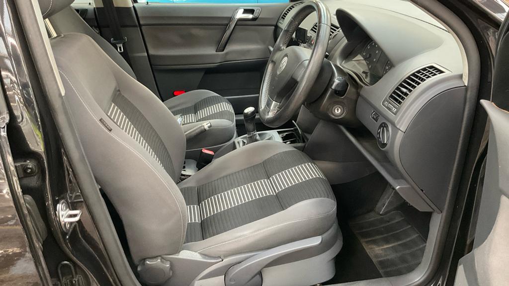 Used Volkswagen Polo 2008 for sale - 77244517: Photo 9