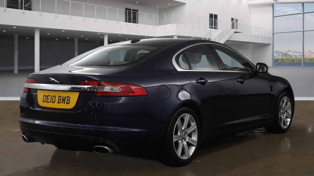Used Jaguar XF 2010 for sale - 77319151: Photo 4