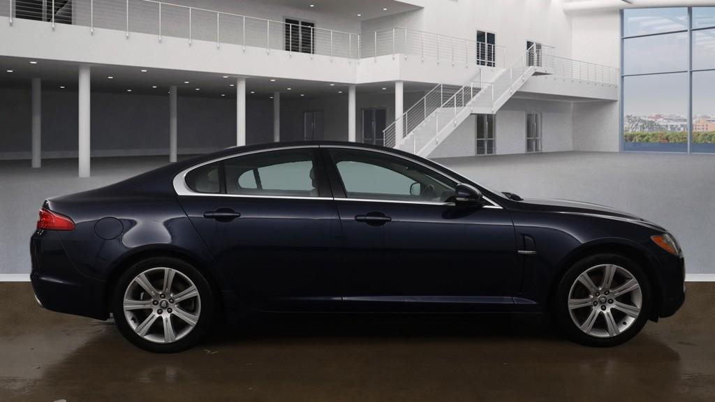 Used Jaguar XF 2010 for sale - 77319151: Photo 5