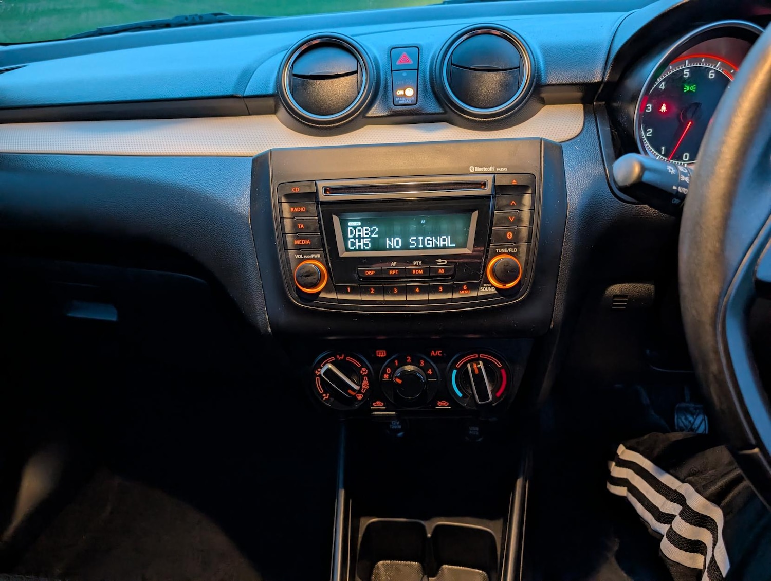 Used Suzuki Swift 2019 for sale - 76526552: Photo 11