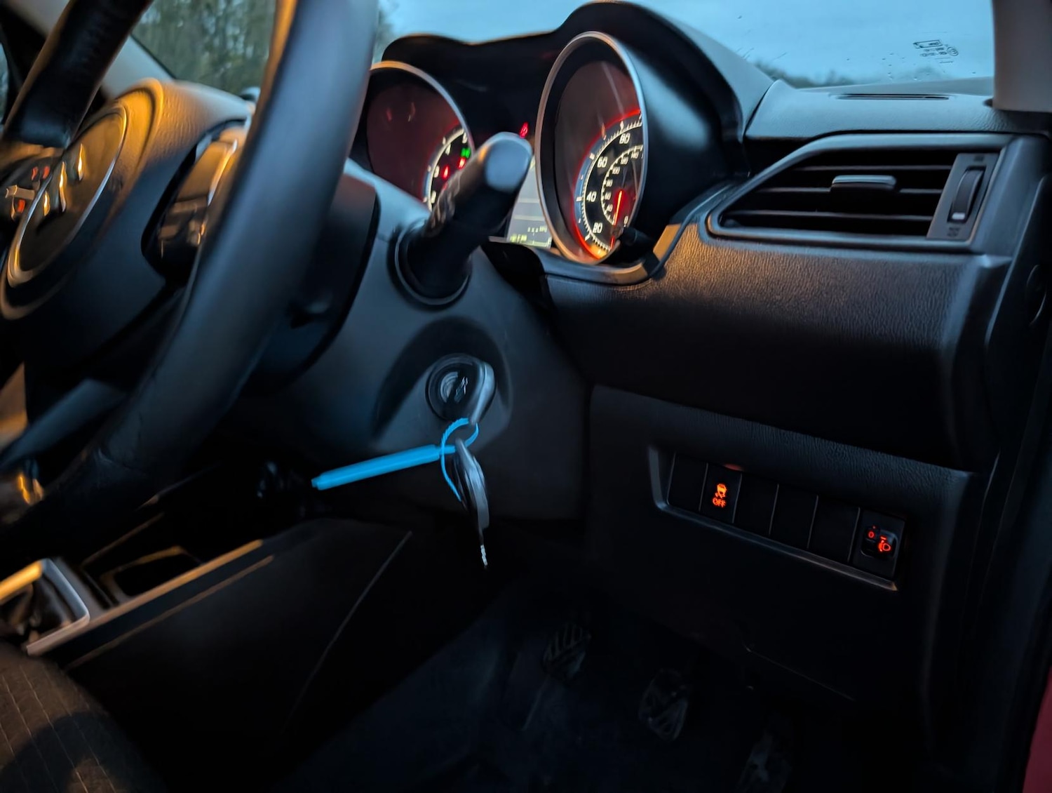 Used Suzuki Swift 2019 for sale - 76526552: Photo 12