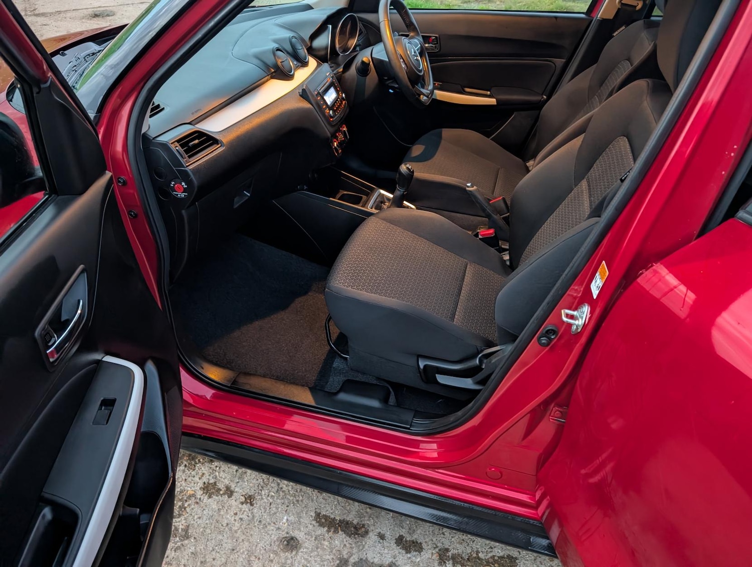 Used Suzuki Swift 2019 for sale - 76526552: Photo 16