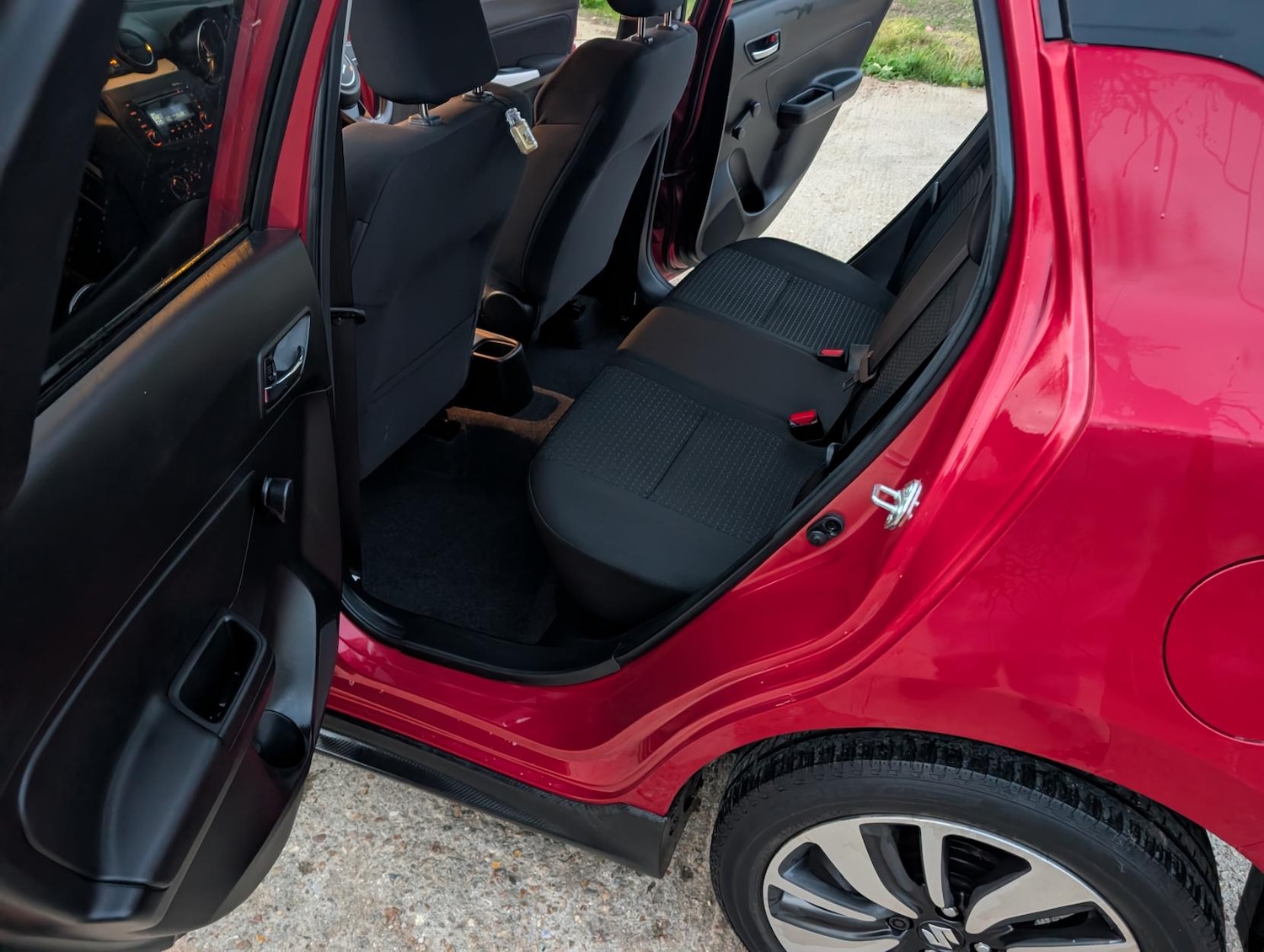 Used Suzuki Swift 2019 for sale - 76526552: Photo 18