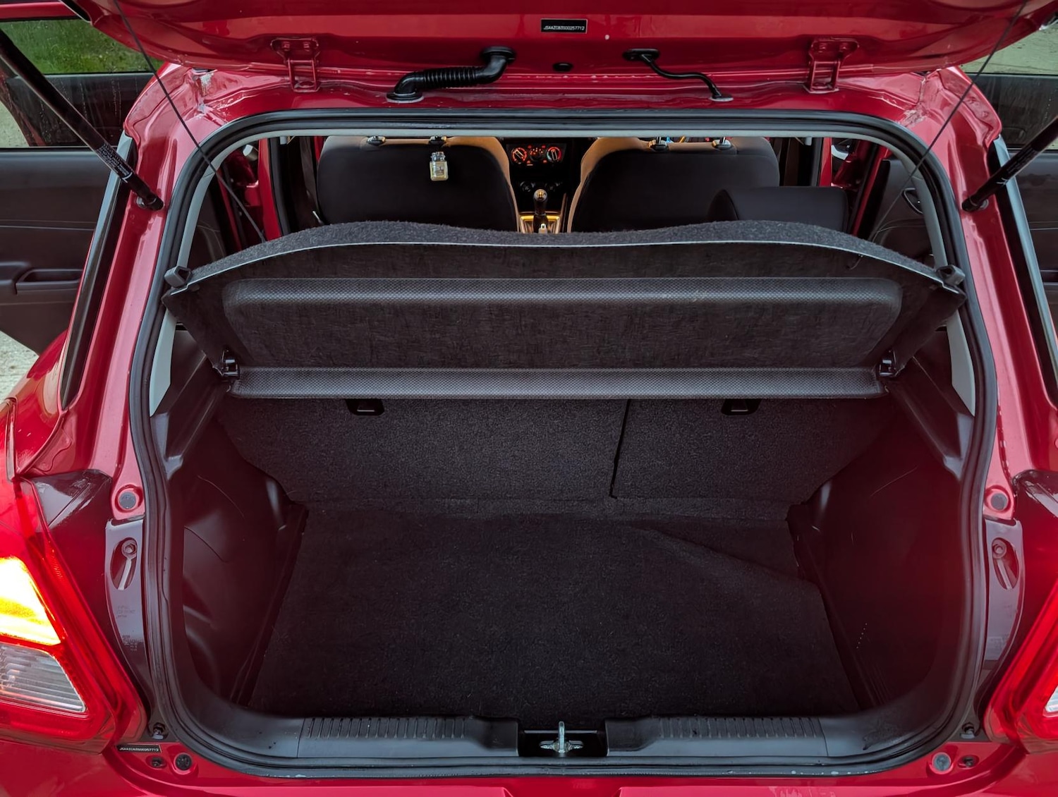 Used Suzuki Swift 2019 for sale - 76526552: Photo 20