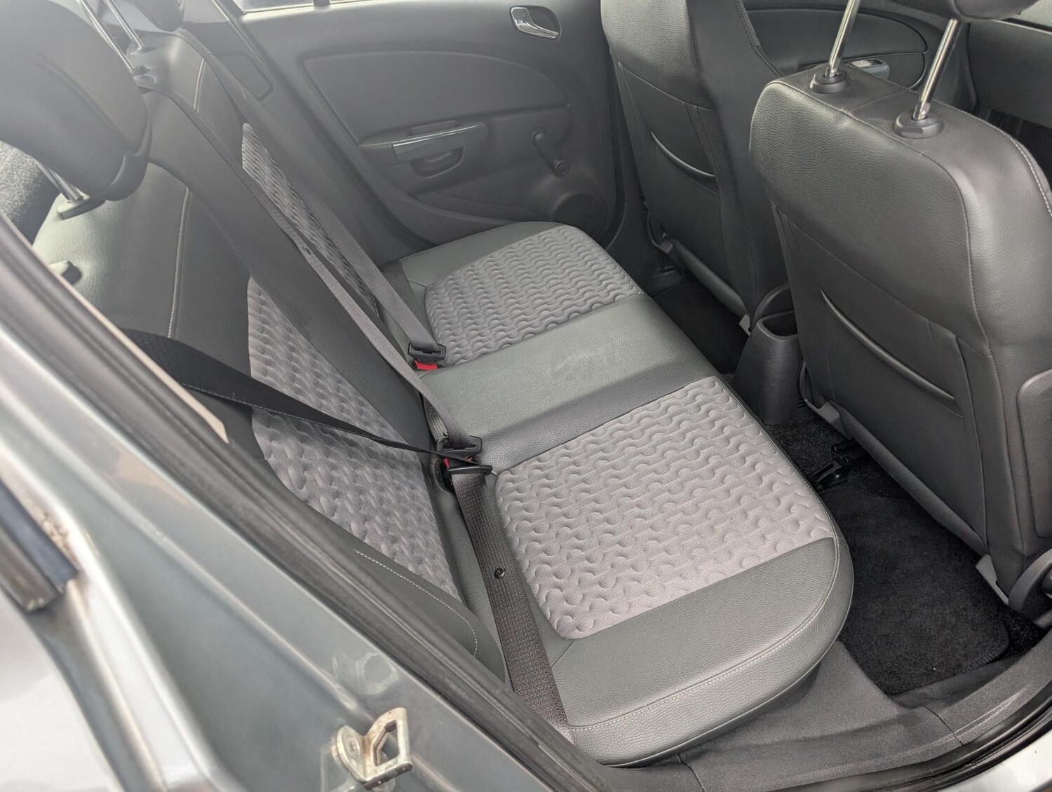 Vehicle 27