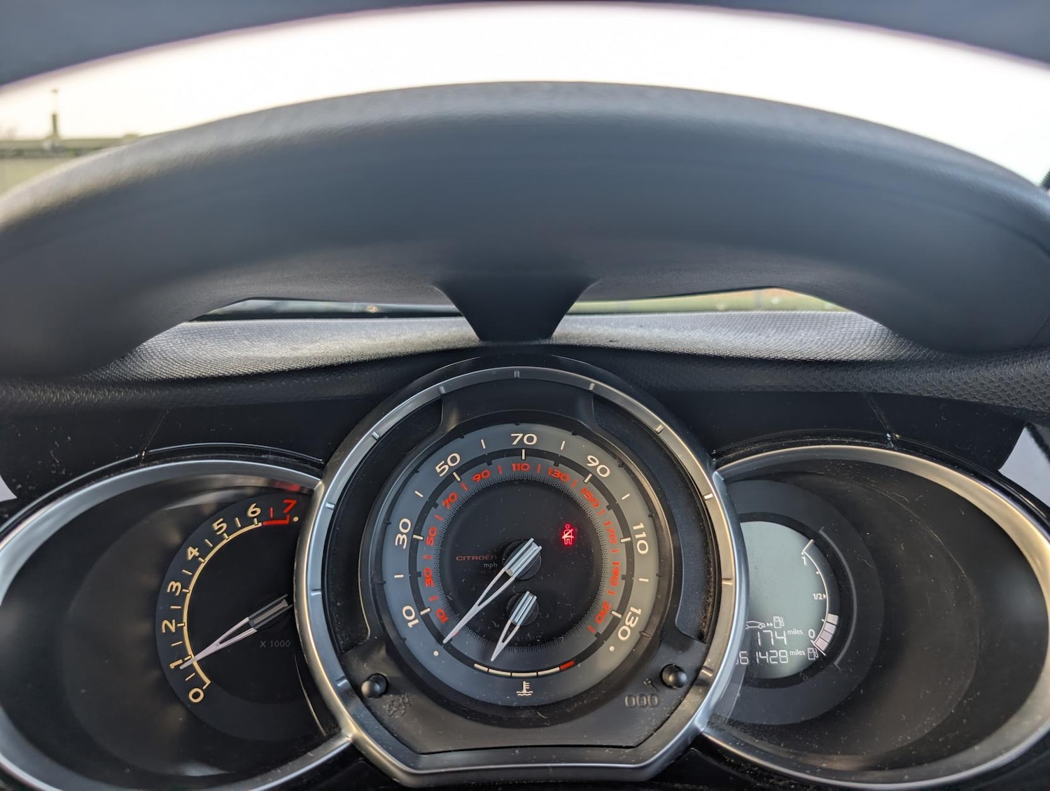 Used Citroen DS3 2015 for sale - 77558843: Photo 20