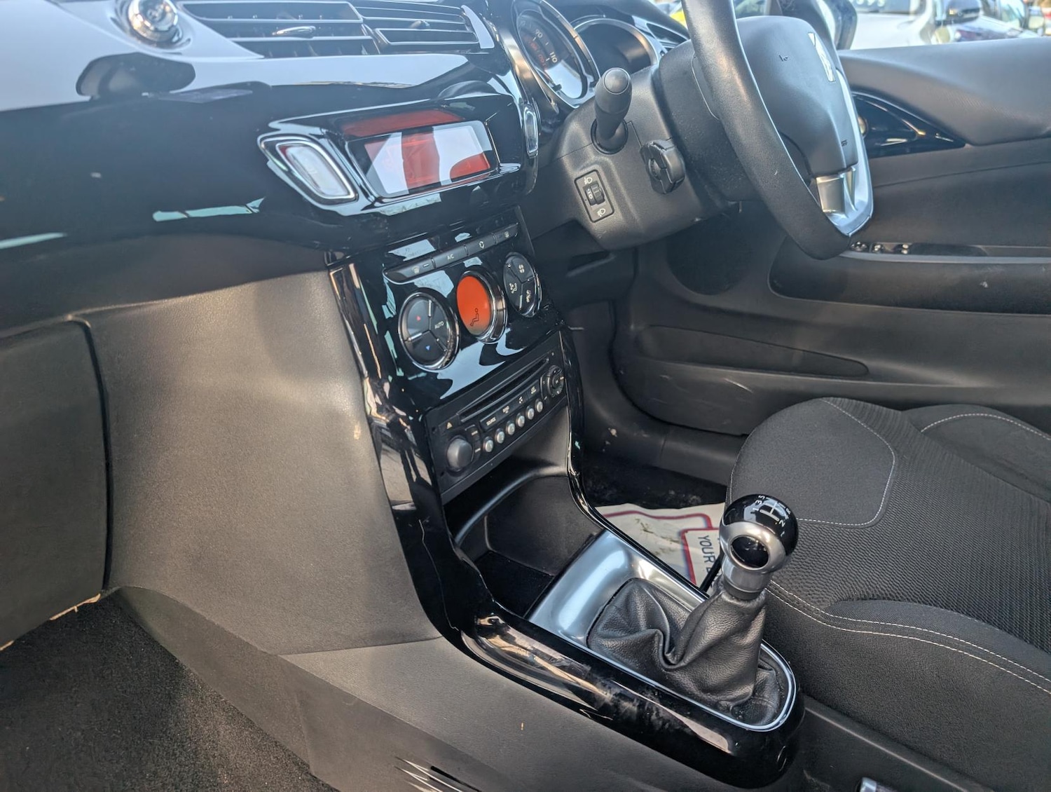 Used Citroen DS3 2015 for sale - 77558843: Photo 33