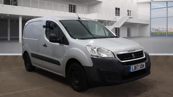 Used Peugeot Partner 2017 for sale - 76178202: Photo 1