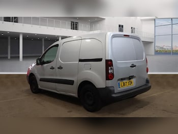 Used Peugeot Partner 2017 for sale - 76178202: Photo 3
