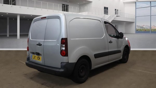 Used Peugeot Partner 2017 for sale - 76178202: Photo 4